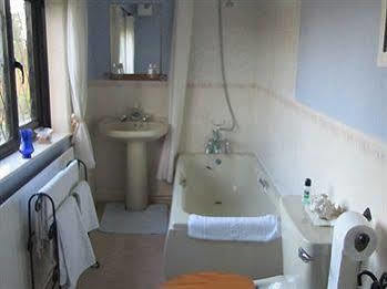 Wickham House Bed & Breakfast Cornisholme Exterior photo